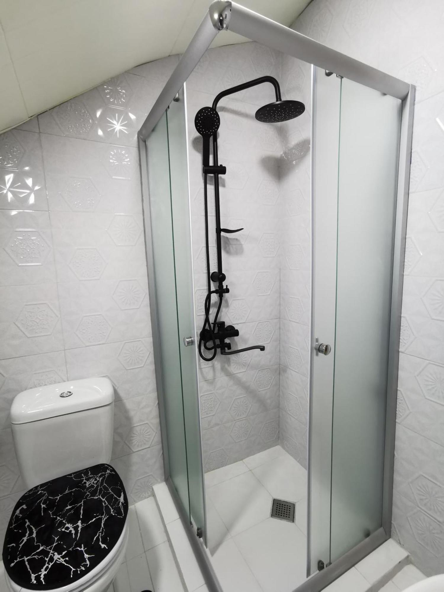 Guest House Natia Тбілісі Екстер'єр фото